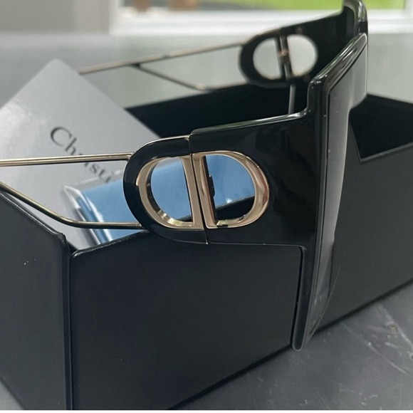 Dior Sunglasses 30Montaigne Black with Gold- with case and cloth- - Picture 3 of 10
